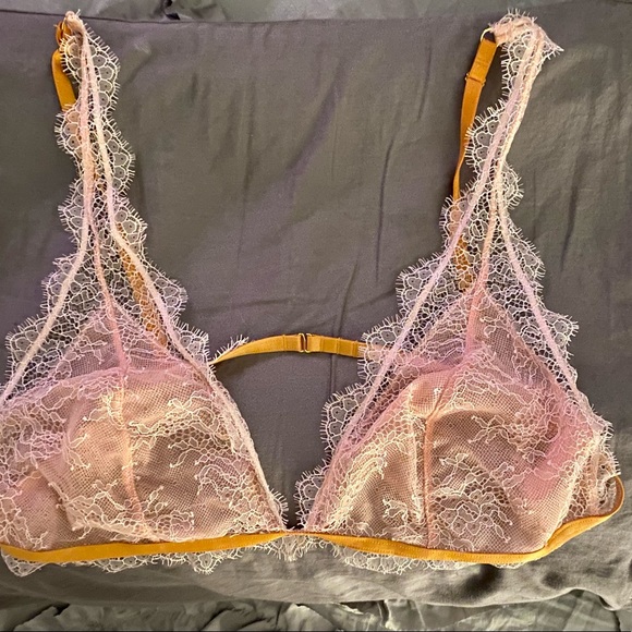 Victoria Secret SOLD - Picture 2 of 5